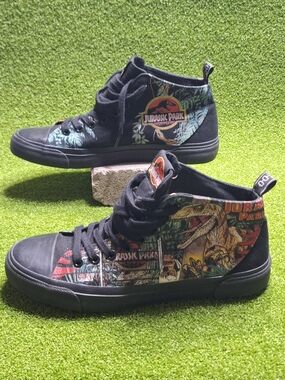 Akedo Jurassic Park Raptors High-Top Black Shoes Men's Size 7